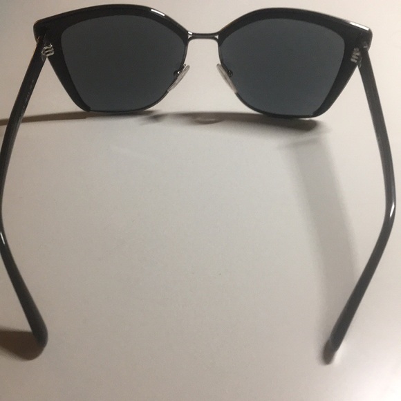 NWOT Prada SPR56T **Trade 4 Ray-bans?! - Picture 4 of 6